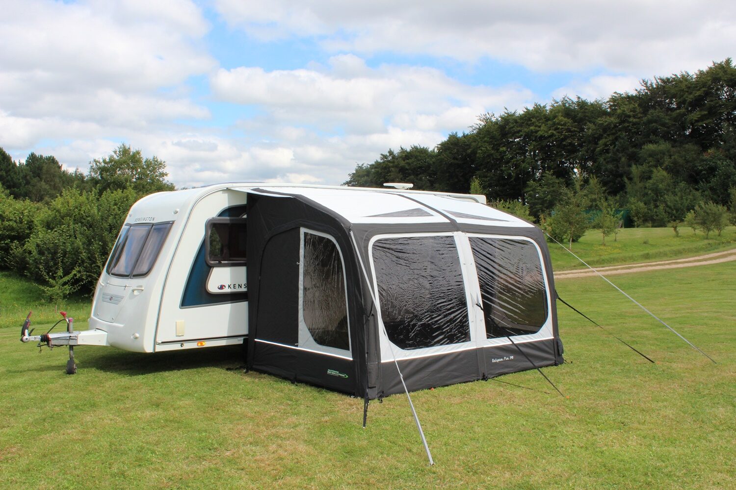 Outdoor Revolution Eclipse Pro 330 Air Awning 2021001