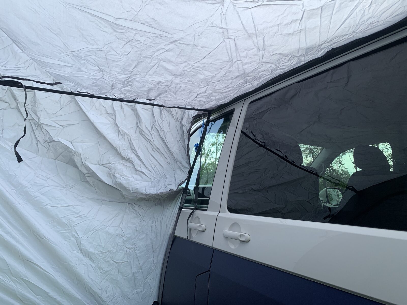 Quest Westfield Hydra Inflatable Drive-Away Awning 2020