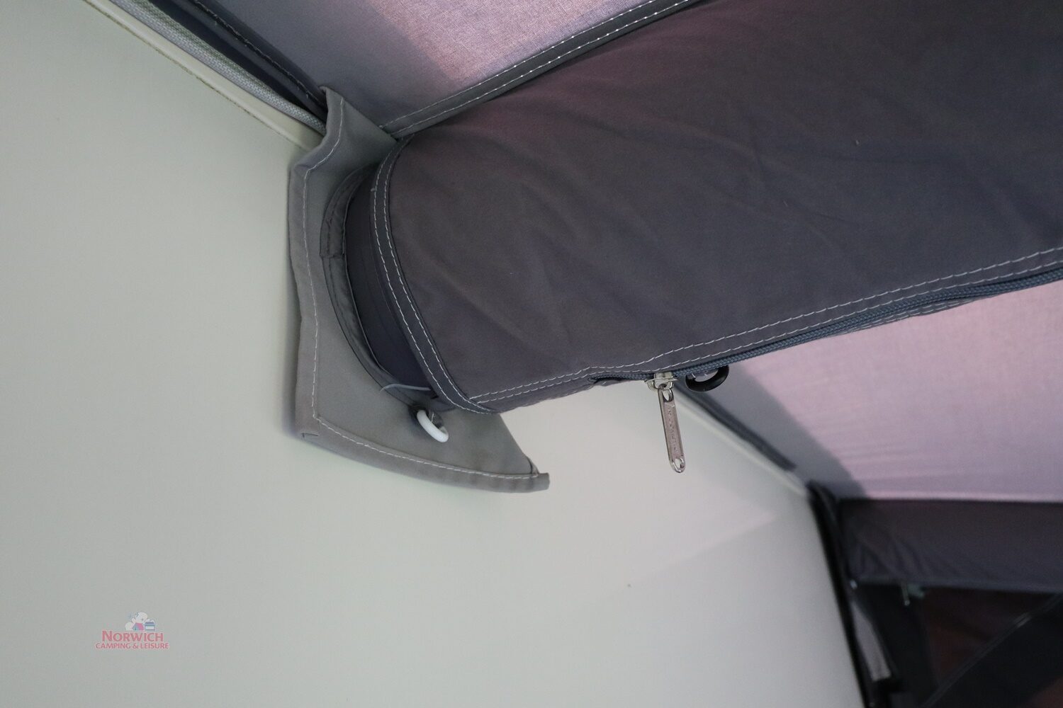 Dometic Ace Air 400 All Season Awning28