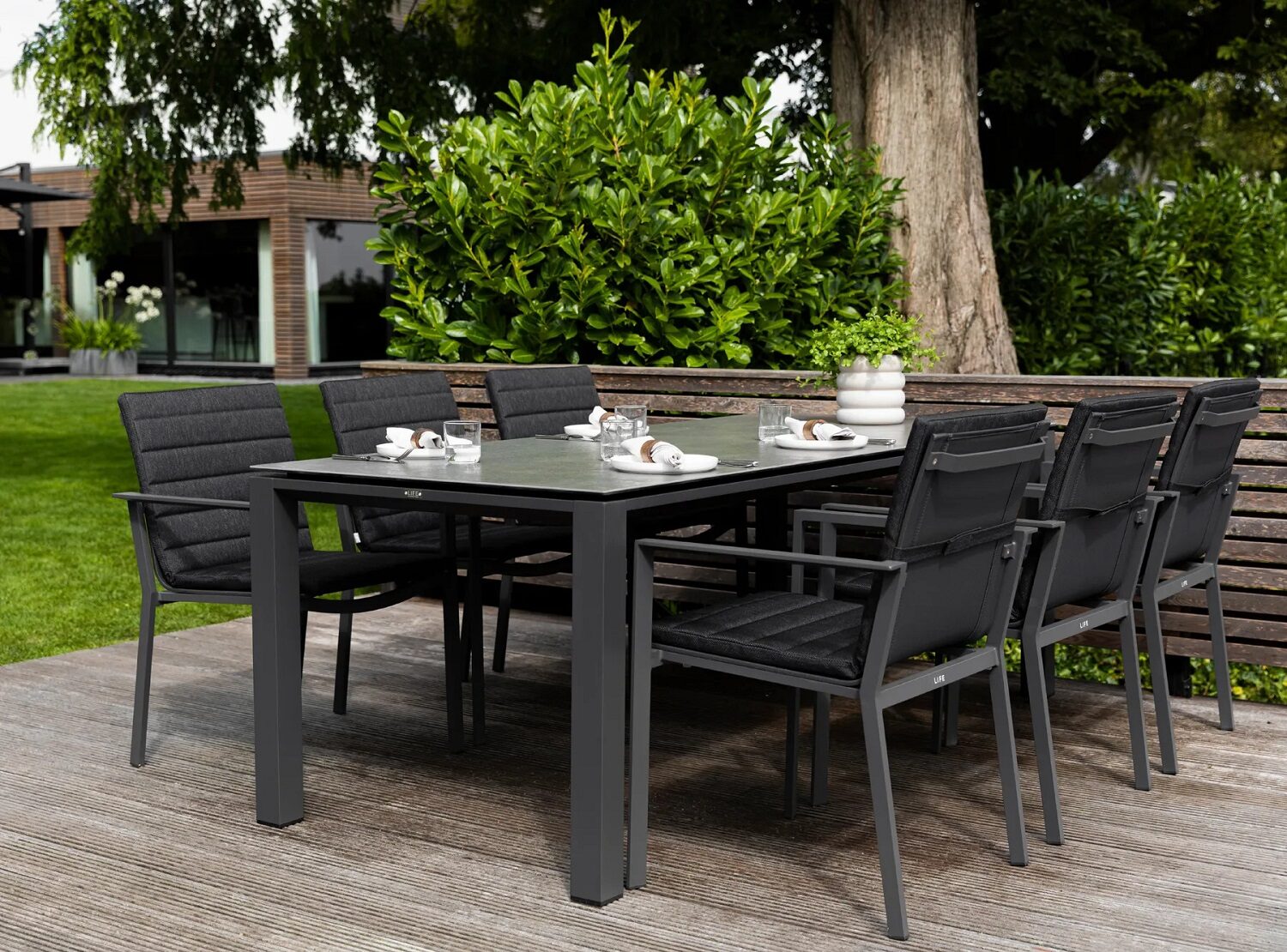Life Concept Dining Set With 6 Primavera Chairs Lifestyle Front